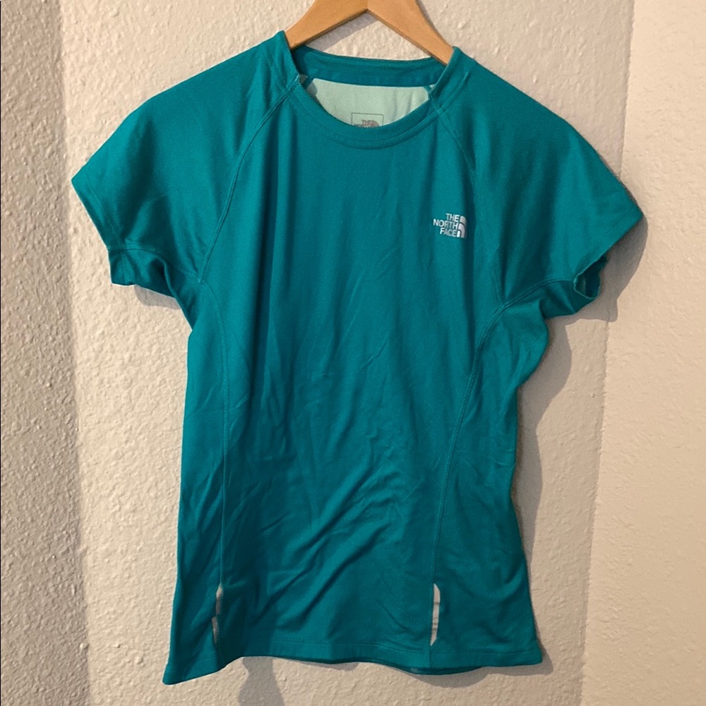 The North Face Women's Teal Short-Sleeve Active Tee